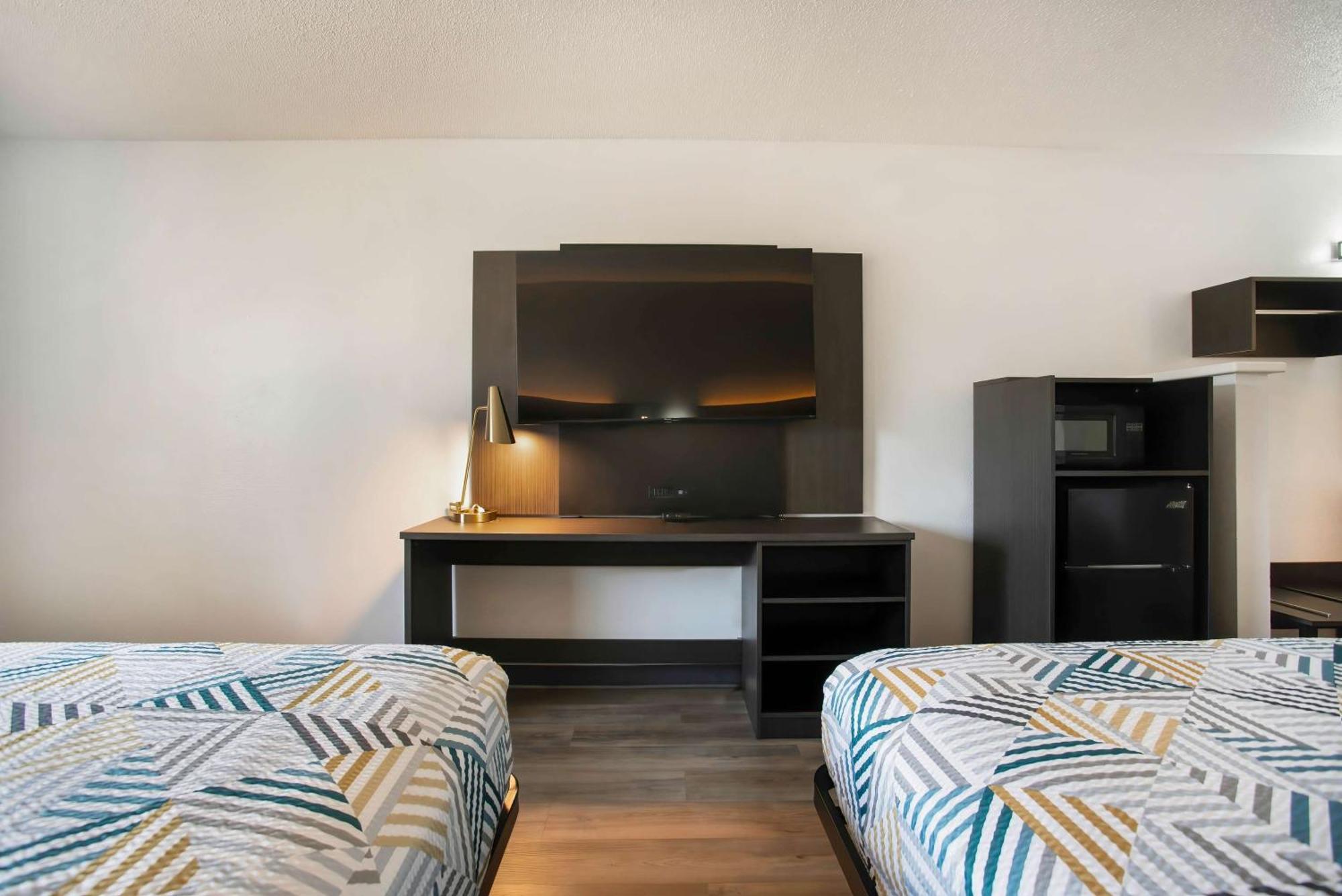 Motel 6-Bend, Or Zewnętrze zdjęcie