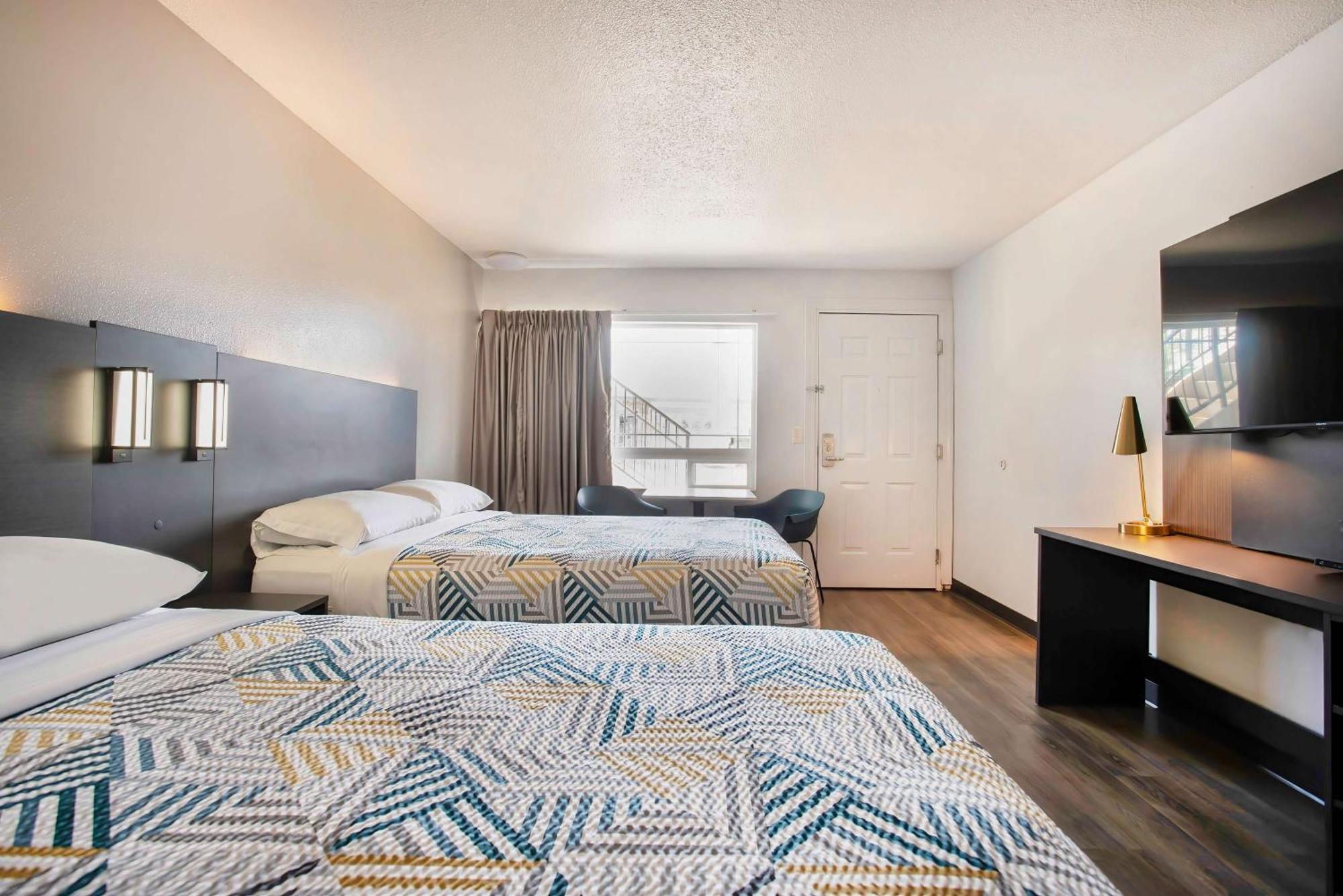 Motel 6-Bend, Or Zewnętrze zdjęcie