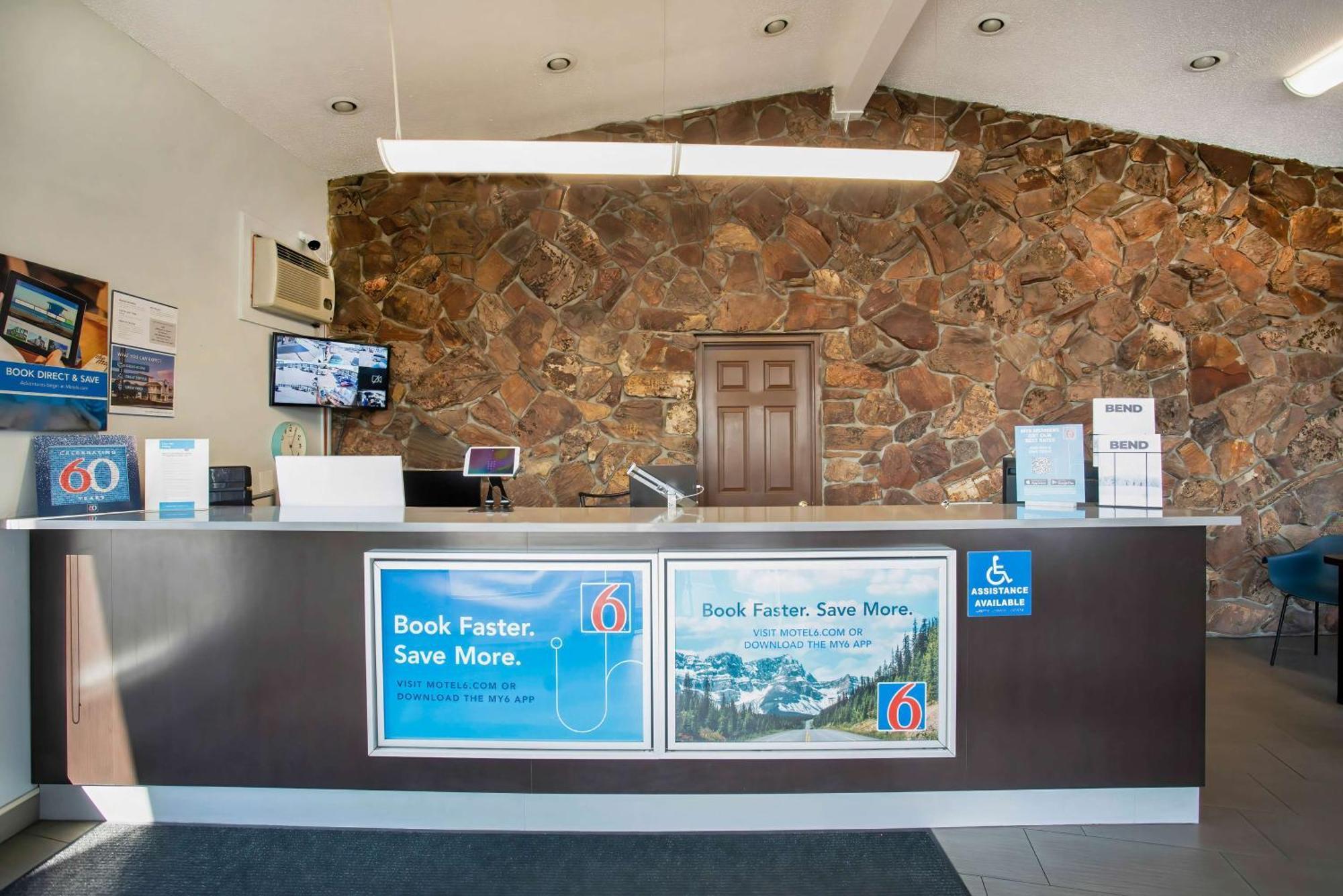 Motel 6-Bend, Or Zewnętrze zdjęcie