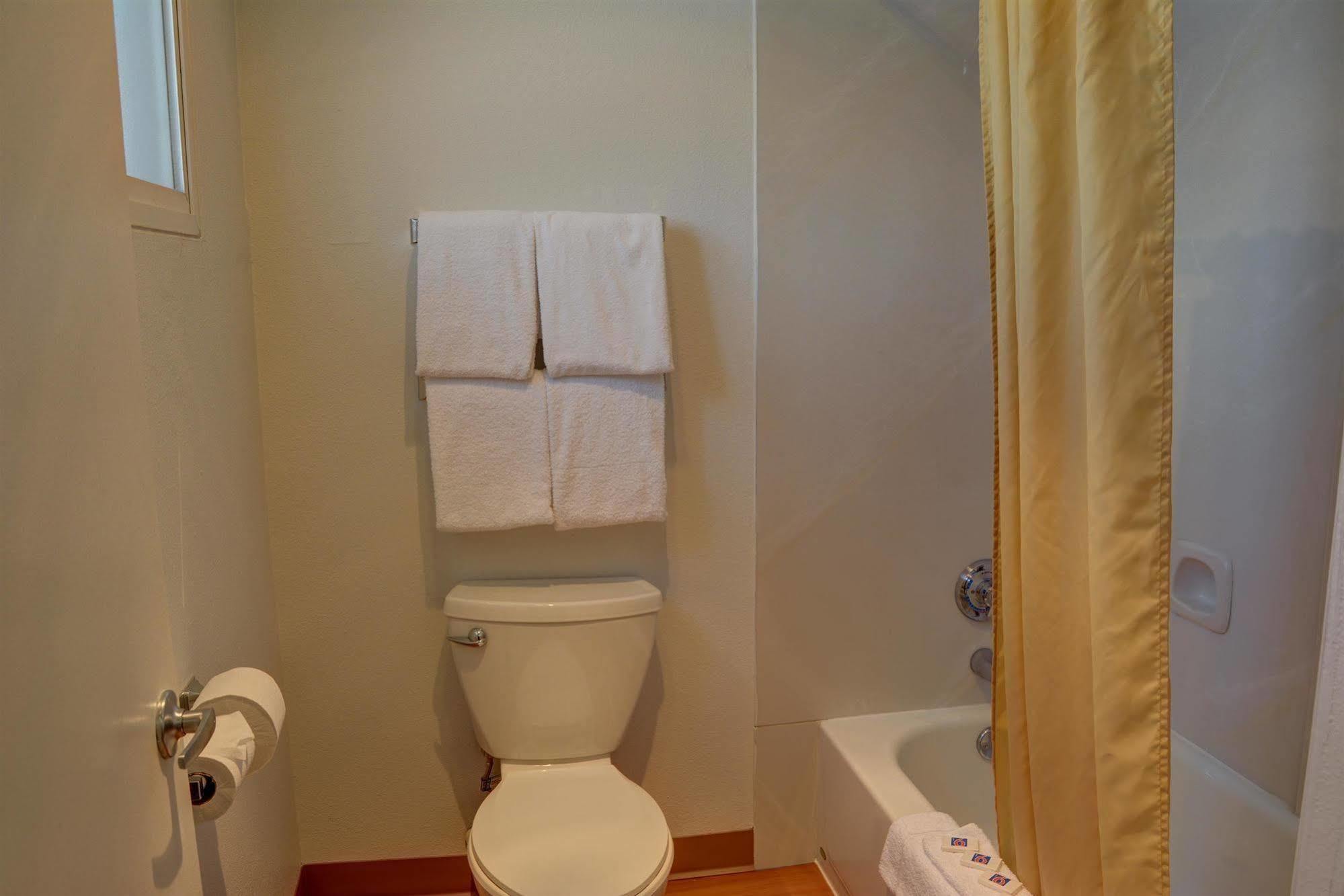 Motel 6-Bend, Or Zewnętrze zdjęcie